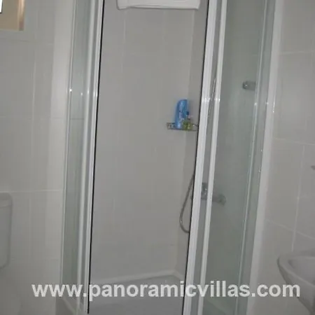 Sleeps 8 Pool Air Con Vilă Bogazici